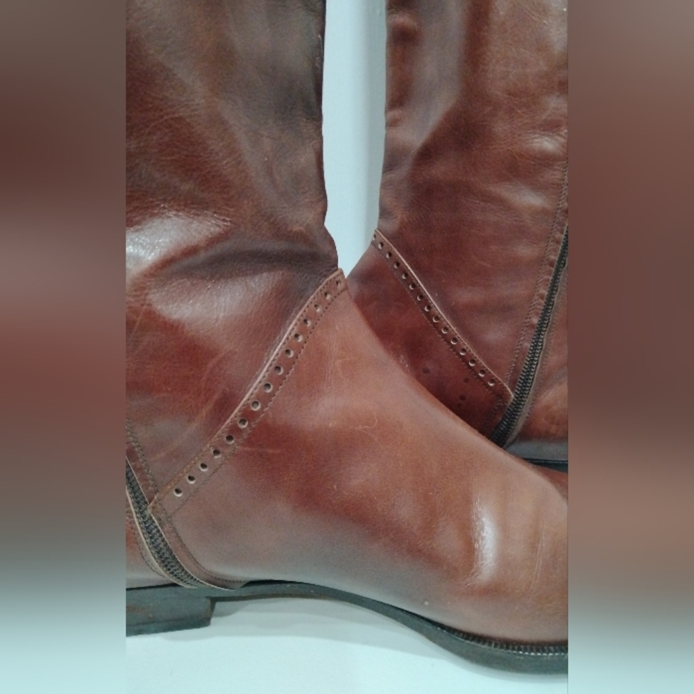 Salvatore Ferragamo Chestnut Brown Leather Tall Heeled Boots - Picture 13 of 16